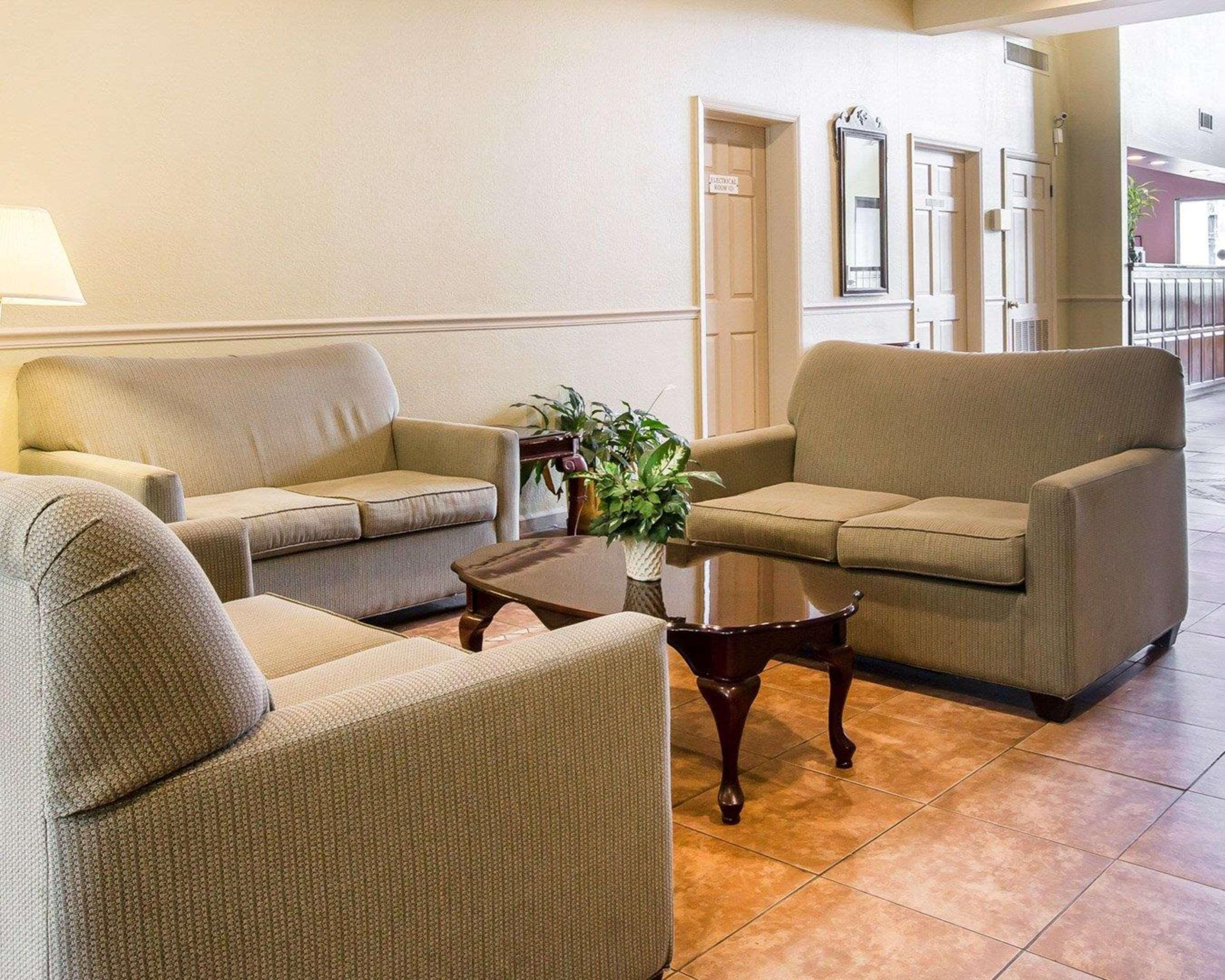 Econo Lodge Birmingham Hoover Dış mekan fotoğraf